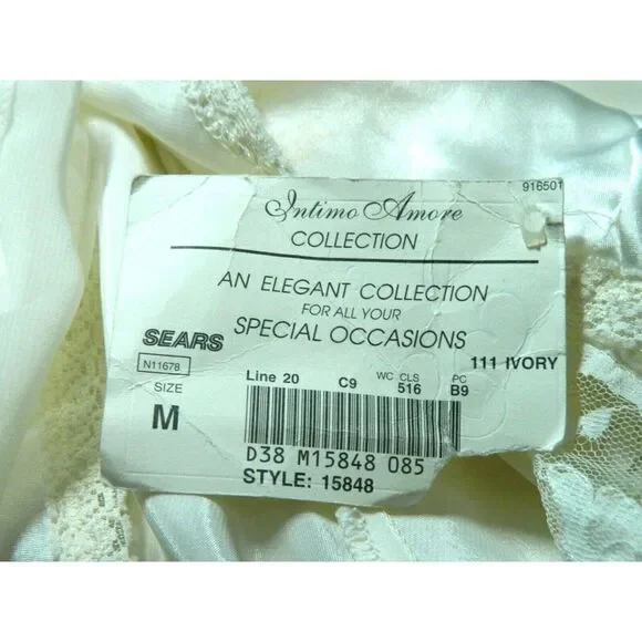 Intimo Amore Nightgown Women's Size Medium Ivory White Beaded Lace
